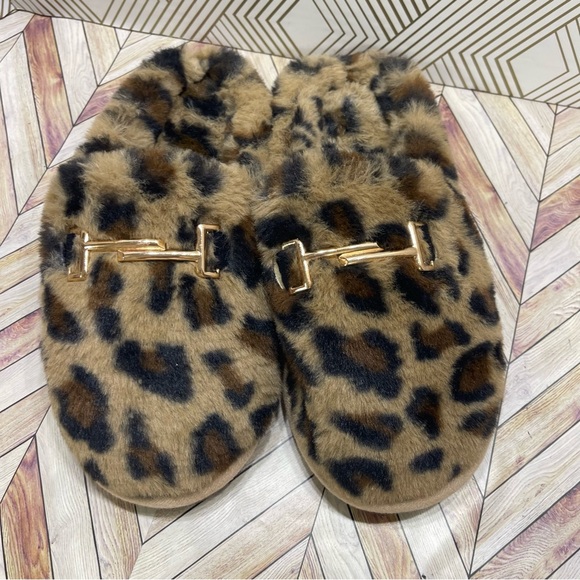 Leopard Designed Fur (all faux) Women's Slippers NWOT size 7/8‎ K4 - Picture 2 of 6